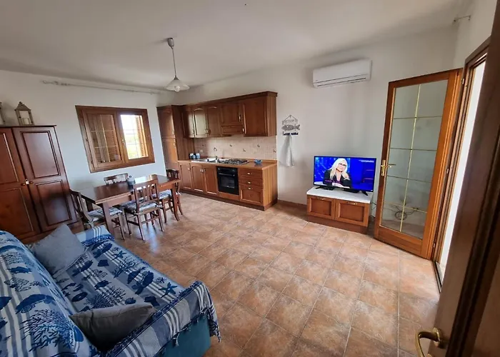 شقة Villino Figarolo سان تيودورو